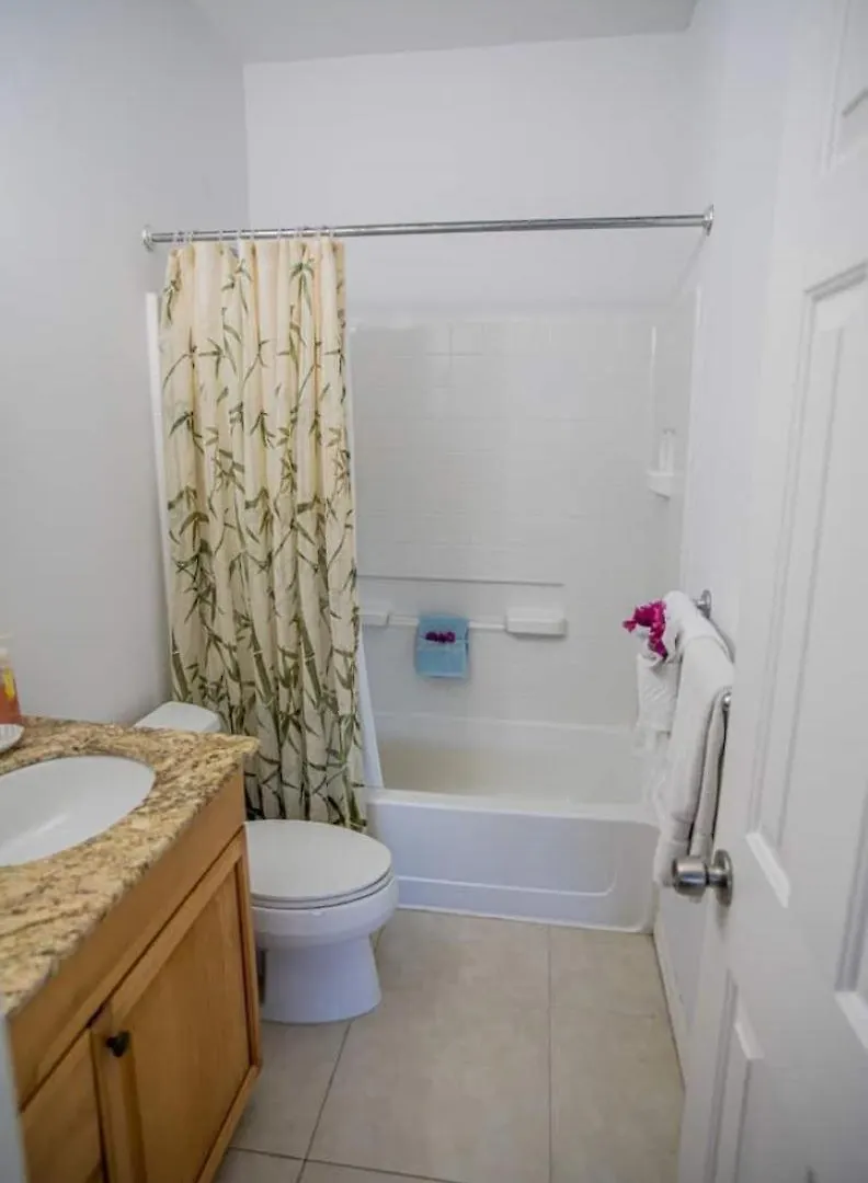 Gracebay Townhomes B3, 5 Minutes Walk To Gracebay Beach Long Bay 0*,  Turks és Caicos szigetek