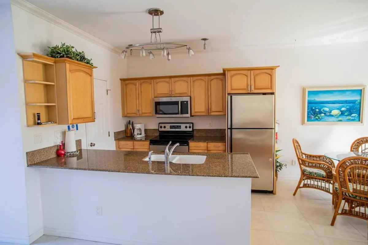 Apartman Gracebay Townhomes B3, 5 Minutes Walk To Gracebay Beach Long Bay