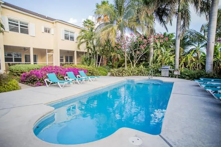 Gracebay Townhomes B3, 5 Minutes Walk To Gracebay Beach Long Bay Turks és Caicos szigetek